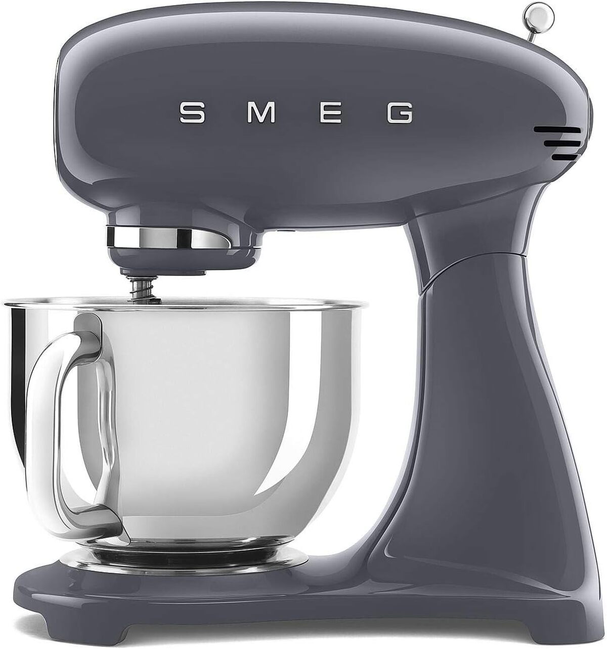 Test du robot pâtissier Smeg SMF03GREU : puissance et polyvalence