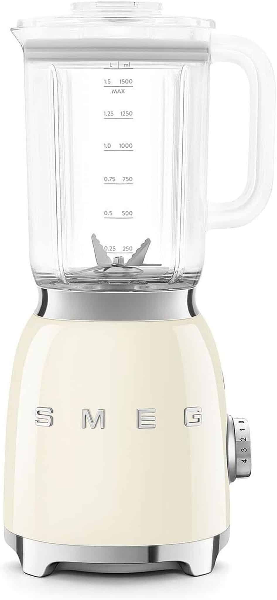 Test du blender Smeg BLF03CREU : puissance et design élégants