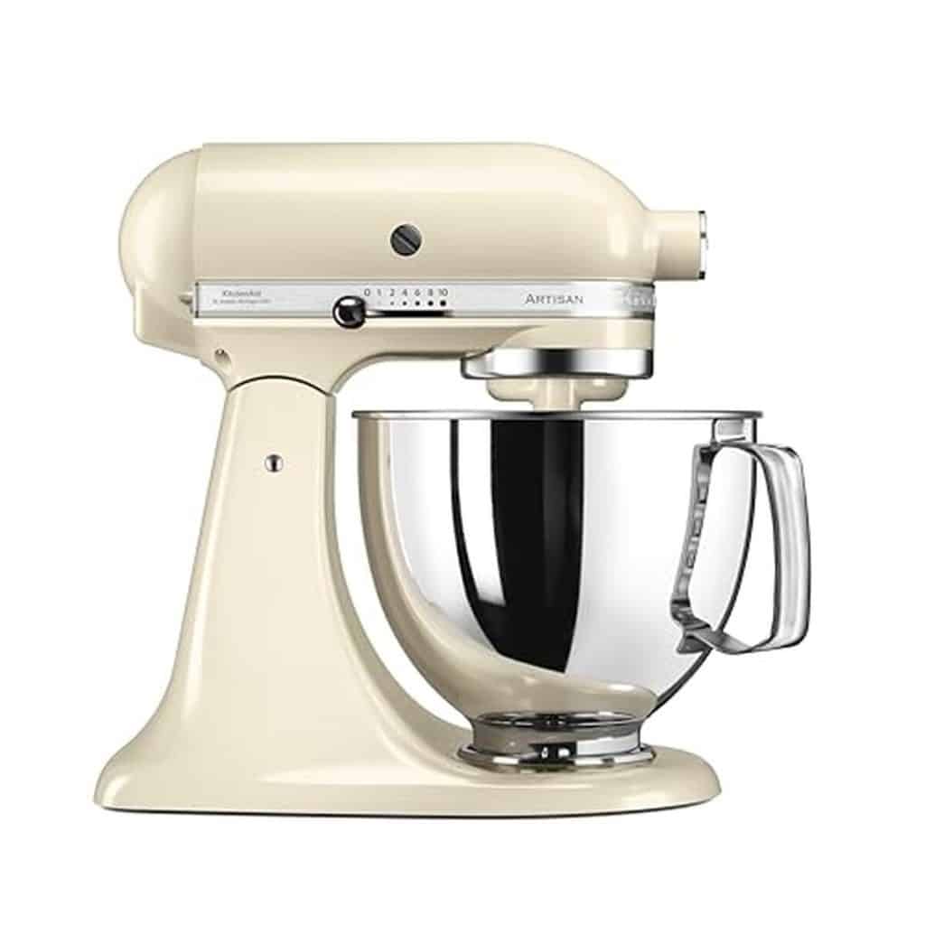 Test : robot pâtissier KitchenAid Artisan 4, 8 L crème