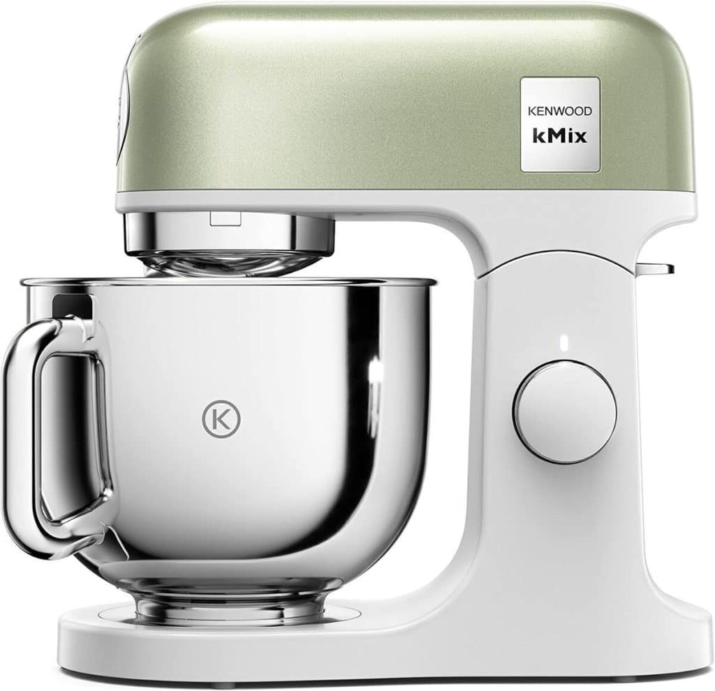 Test du robot de cuisine Kenwood kMix KMX760GR : puissance et sécurité