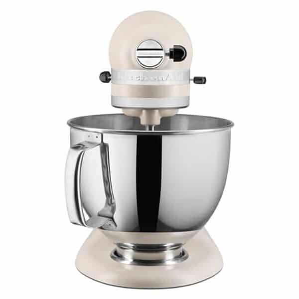 Découvrez notre test détaillé du robot pâtissier KitchenAid Artisan. Caractéristiques, performances et avis sur ce robot multifonctions à tête inclinable pour vos pâtisseries. 
